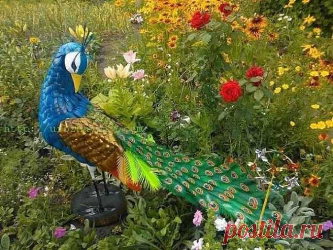 Павлин из пластиковых бутылок своими руками