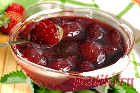 Варенье из клубники.
Рецепт классического варенья из клубники и сахара. Готовим летом, наслаждаемся зимой.