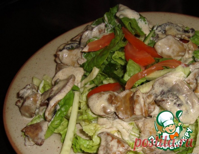 Теплый салат с печенью и шампиньонами – кулинарный рецепт