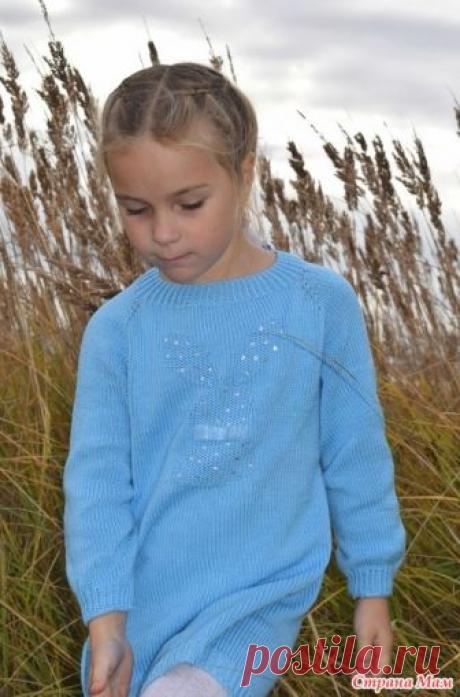 . Туничка-оверсайз цвета неба Осень - время утепляться. И у нас обновка - туничка-оверсайз. Любимая и очень удобная модель одежды для сада.  Модель предельно проста: реглан сверху, росток и скучная лицевая гладь.