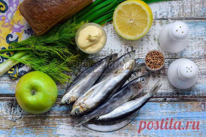 Бутерброды с салакой и яблоком: пошаговый рецепт с фото