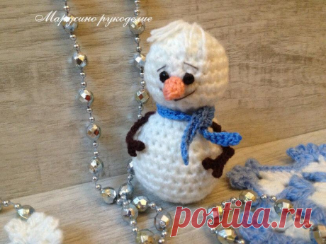Толстые снежинки-подставочки и чубатый снеговичок. Вязание крючком | Марусино рукоделие | Пульс Mail.ru Новогодние сувениры