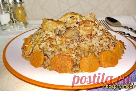 Гречка по-купечески со свининой на сковороде

✅Ингредиенты
мясо свинины – 500 г;
гречневая крупа – 300 г;
морковь – 2 шт. (средние);
лук репчатый – 1 шт;
грибы шампиньоны или любые лесные – 100 г;
соль – по вкусу;
специи к мясу – по вкусу;
зира (кумин) семена – 2 щепотки или 1 ч. л;
масло растительное для обжарки продуктов.