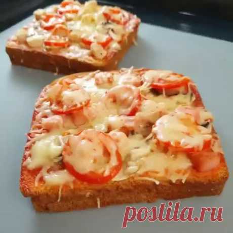 ТОП 9 ПОТРЯСАЮЩИХ БУТЕРБРОДОВ 🥪😋🔥
⠀
Листайте карусель 👉🏼👉🏼👉🏼
⠀
Автор видео: @pp_foodpro
⠀
Какой бутерброд Вы бы сейчас выбрали:
1,2,3,4,5,6,7,8 или 9?😍
⠀
⬇️Пишите в комментариях⬇️
⠀
⠀
Ещё больше рецептов ищите у нас в ленте 👉🏼 @salaty.zakuski 🤗