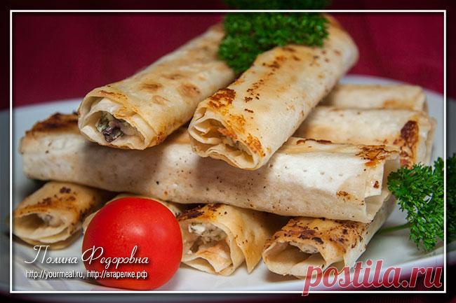 Трубочки из лаваша с творогом, брынзой и зеленью | Домашние рецепты