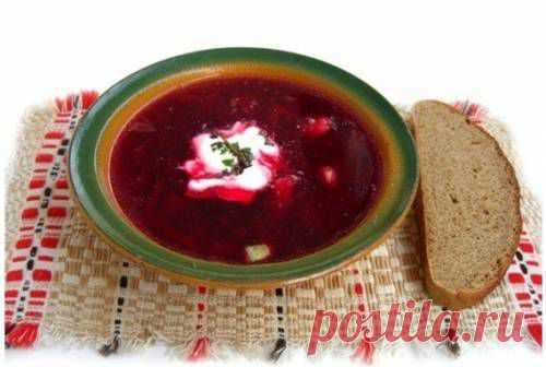 Свекольник с кабачками, сыром и орехами / Простые рецепты