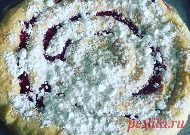 🍒Пирог-улитка с вишней🍒#летниедесерты Автор рецепта Виктория Фурсина - Cookpad
