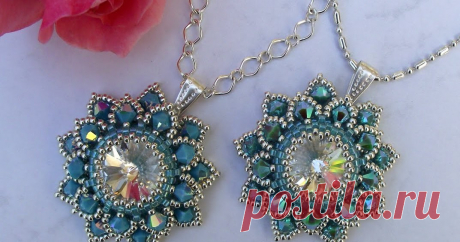 Ikrek / Twins Majdnem egyformák, de mégsem. :)   They are almost the same, but just almost. :)                   Pattern of the pendent: Poupoune (Bidouil...
