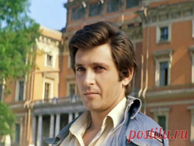 Сергей Мартынов. Женился на одной из самых красивых актрис и смог сохранить брак | DarT's | Яндекс Дзен