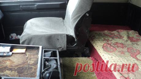 Срочно продается или обмен.Сцепка в хорошем состоянии. Маз 543240-2120 2003 г выпуска, 330 лс,рабочий объем двигателя 14860 м3, разрешенная масса 16500 кг, интеркулер, тахограф(тарированый), турбонадув. Шаланда-полуприцеп изготовление Франция, разрешенная масса 34000 кг,длина 13,6 м, борт 60 см.