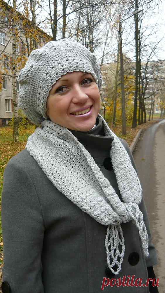 Берет и шарф серый