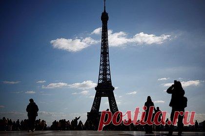 В Париже прошла акция памяти о детях Донбасса. Панихида и «белый марш» в память о детях, погибших в Донбассе в результате украинских обстрелов с 2014 года, прошли в Париже. Как заявила соорганизатор акции, глава благотворительной ассоциации SOS Donbass Анна Новикова, мероприятие приурочено к второй годовщине специальной военной операции (СВО).