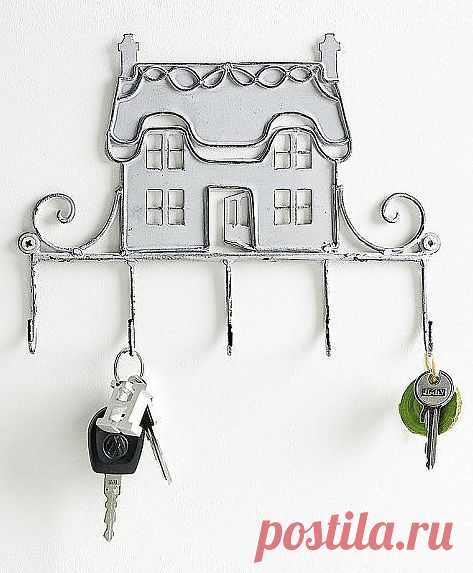 Ключница. В винтажном стиле. 5 крючков. Размер ок. 19х25х3,5 см.