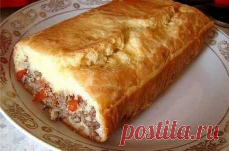 "Ленивый" пирог с начинкой...Ну очень вкусно, попробуйте! - У нас так «Ленивый» пирог с начинкой…Ну очень вкусно, попробуйте! Очень простой, быстрый в приготовлении, не требующий особенных затрат, сытный пирожок! Рекомендую! Итак, 3 яйца, стакан сметаны, 3 ст.л. майонеза, 0,5...