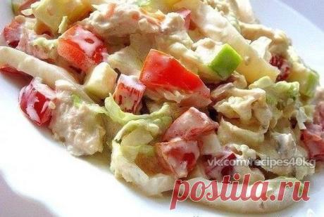 Салат с пекинской капустой, курицей и кальмарами / Всё за еду!