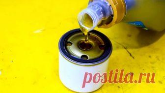 Почему нельзя заливать моторное масло в фильтр Многие сервисмены при замене масла совершают неотъемлемый ритуал, заливая масло в новый фильтр, и только потом прикручивают его обратно. С необходимостью подобных действий некоторые категорически не согласны.