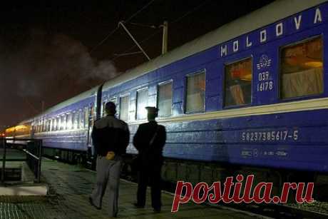 Усатый призвал решить проблемы молдаван