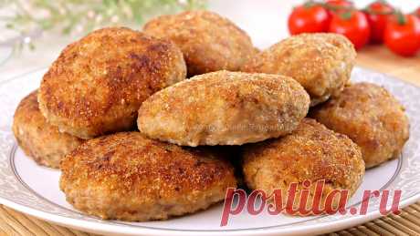 Котлеты из фарша! Вкусные, сочные домашние котлеты из мяса! Рецепт на сковороде и в духовке Готовим домашние мясные котлеты - вкусные, аппетитные, сочные, с хрустящей корочкой! Рецептов котлет очень много, в каждой семье их готовят по-разному, а я п...