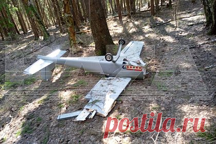 Рядом с упавшим в Подмосковье дроном-камикадзе нашли еще один беспилотник. В двух километрах от места падения украинского дрона-камикадзе в поселке имени Воровского Богородского городского округа в Подмосковье нашли еще один беспилотник. Квадрокоптер с камерой обнаружили рядом с одним из домов СНТ «Таганский Восточный». Предварительно, он мог выполнять функции корректировщика.