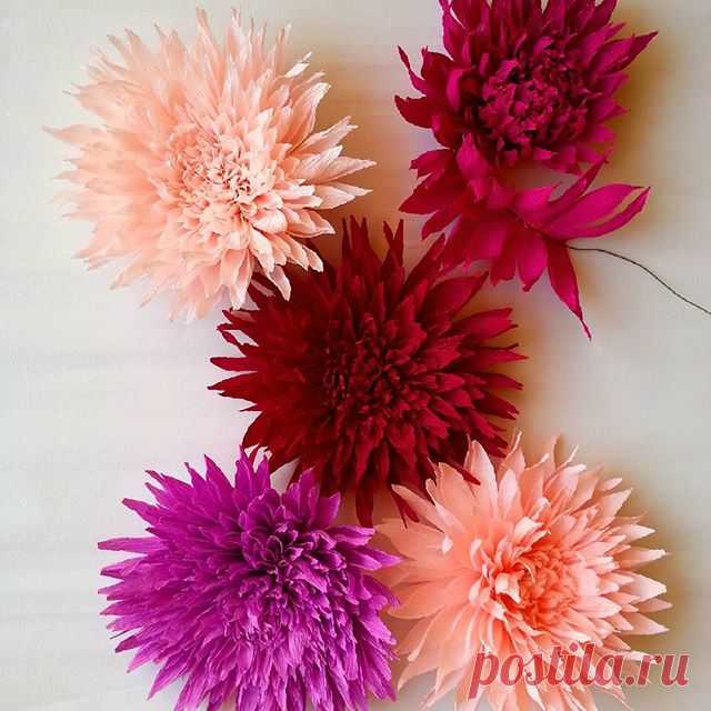 #paper #flowers #decoration #crepepaper #italianpaper