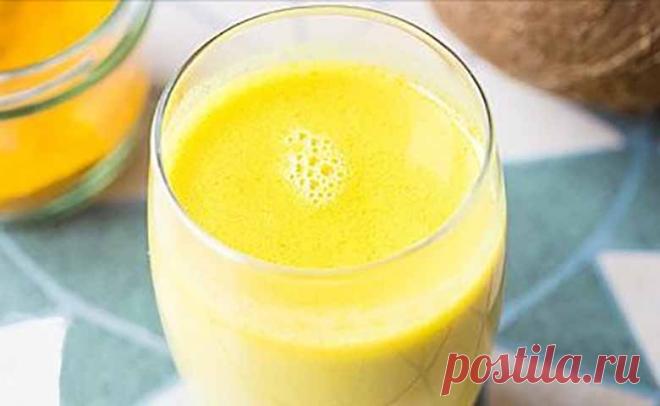 Выпейте эту смесь из имбиря и куркумы перед сном, чтобы очистить свою печень во время сна, и вы больше никогда не будете просыпаться уставшим! Чудо-средство! Золотое молоко — это сочетание кокосового молока, кокосового масла и различных трав и специй. Оно разогревается и превращается во вкусный и