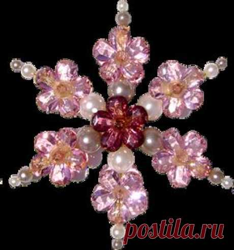 Зимние снежинки на прозрачном фоне.