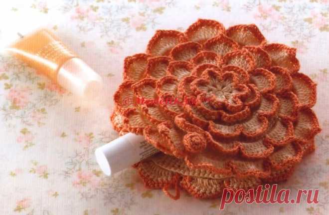 Косметичка - японский двойной цветок крючком