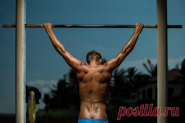 3 хитрости, которые помогут подтянуться 20 и более раз даже в 50 лет
Всем привет. Это лето было весьма продуктивным в плане тренировок. Чуть ли не каждый день я выходил на улицу, чтобы позаниматься на турнике или брусьях. На удивление очень часто меня окружали люди, которые тоже приходили позаниматься на этих снарядах. Ну как позаниматься, подошли — подтянулись — ушли. И так каждый второй. Приходили в основном мужчины […]
Читай пост далее на сайте. Жми ⏫ссылку выше