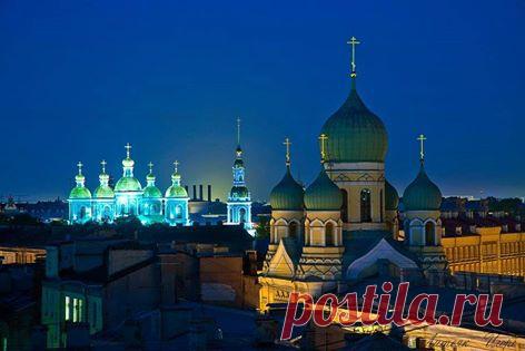 FacebookВид на церковь святого Исидора Юрьевского и Николая Морского собора.