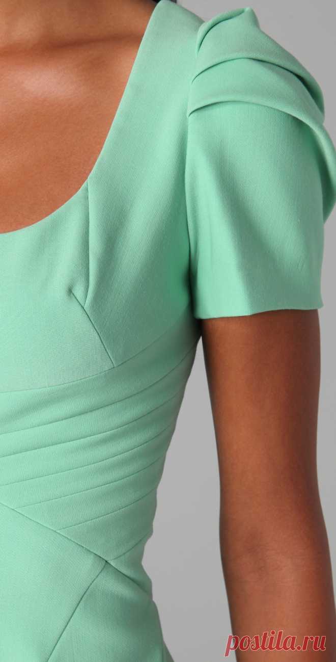 Потрясающего кроя платье Zac Posen Модная одежда и дизайн интерьера своими руками