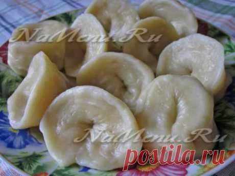 Вареники с сырой картошкой и салом