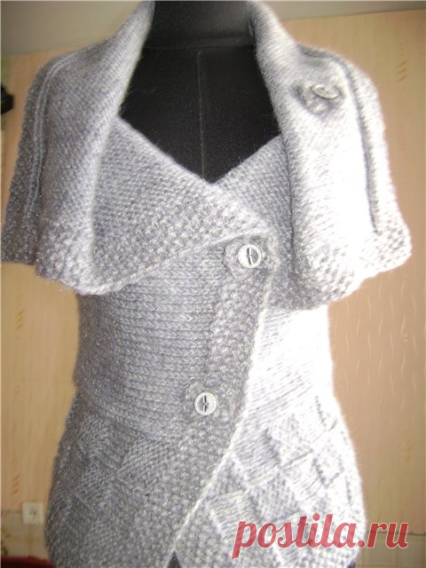 The original vest spokes. Beautiful jacket knitting pattern | Вязание для всей семьи