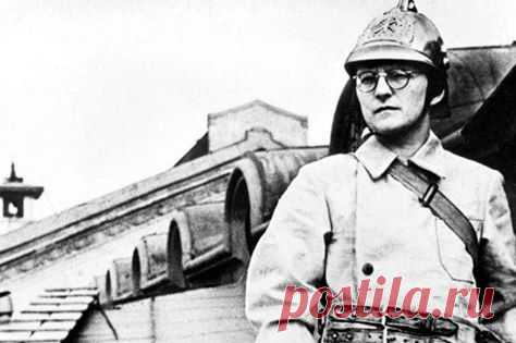 Facebook
9 августа 1942 года Пятая симфония Дмитрия Шостаковича прозвучала в блокадном Ленинграде. В тот день в городе включили все репродукторы, музыка стала символом мужества осажденного города, а Шостакович снискал славу, которая ко многому обязывала. «Мы, не плакавшие над погибающими близкими людьми, сейчас не могли и не хотели сдерживать отрадных, беззвучных, горючих слез. И мы не стыдились их», - писала об исполнении Пятой симфонии Ольга Берггольц. В день рождения композитора АиФ-Санкт-Пе