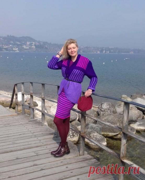 Костюм-двойка спицами