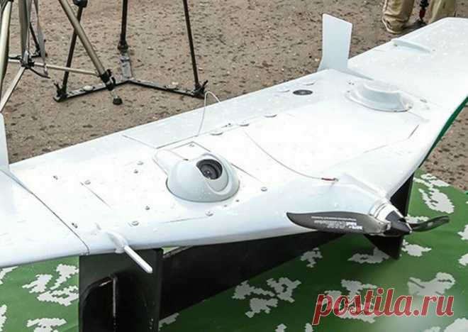 2020 декабрь. Беспилотники «Тахион» поступили на вооружение разведывательного подразделения в Сибири. Беспилотный летательный аппарат (БПЛА) «Тахион» специально спроектирован с учетом применения в тяжелых климатических условиях, оснащается видеокамерой, тепловизором и другим оборудованием. Особенностью данного аппарата является возможность его применения для организации видео и переговорной связи, выступая в качестве ретрансляторов сигнала