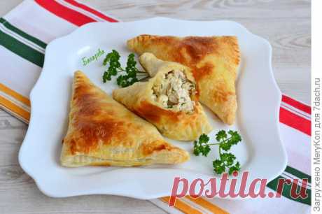 Быстрые пирожки с курицей. Начинка всегда получается сочной