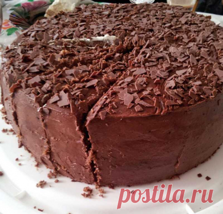 Торт с тонкими коржами и заварным кремом. торт тропиканка. это торт из коржей из заварного теста и перемазанных заварным кремом с фруктами, сверху фрукты залитые желе.