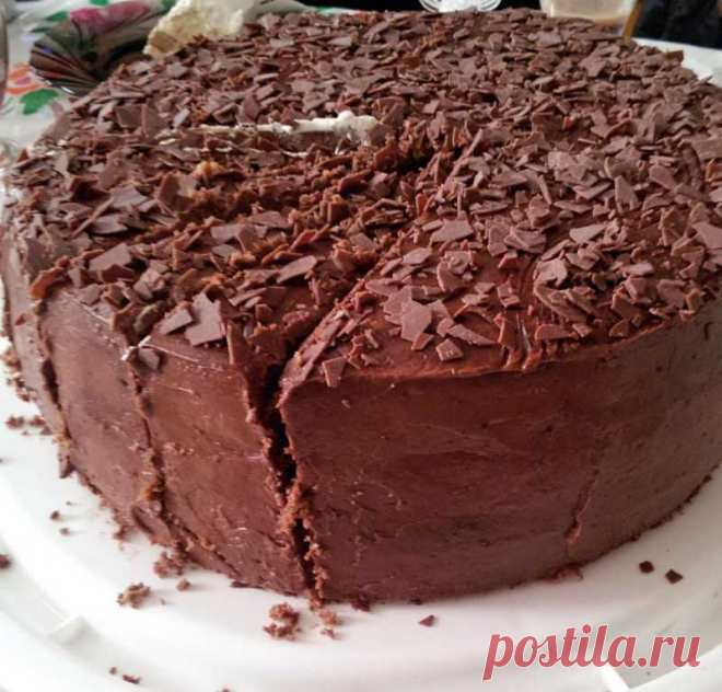 Торт с тонкими коржами и заварным кремом. торт тропиканка. это торт из коржей из заварного теста и перемазанных заварным кремом с фруктами, сверху фрукты залитые желе.