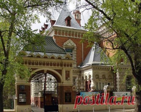 🏰 Тайны московской усадьбы: где древнерусское зодчество встречается с византийским величием | Интересный контент в группе Исторические Путешествия: Усадьбы и Архитектура в ОК (Одноклассники)