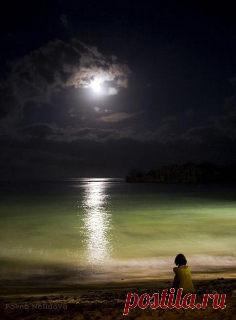 луна