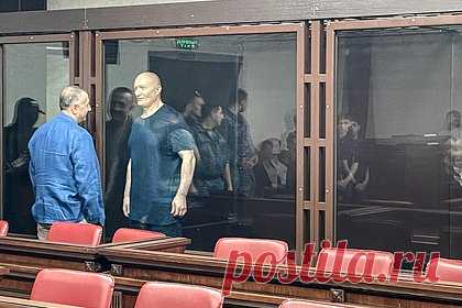 Побег из «Матросской Тишины», театральный грим и стрельба с двух рук: чем прославились самые известные киллеры России?. Южный окружной военный суд приговорил к пожизненному лишению свободы главаря крупнейшей в России ОПГ Аслана Гагиева по кличке Джако, которого называют главным киллером страны. Подробности о нем и других легендарных ликвидаторах, преступления которых навсегда вошли в криминальную историю России — в материале «Ленты.ру».