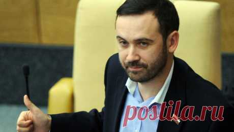Экс-депутата Пономарева оштрафовали за нарушение правил деятельности иноагента. Хорошевский районный суд Москвы оштрафовал бывшего депутата Государственной думы Илью Пономарева за нарушение правил деятельности иноагента. Об этом сообщили в Telegram-канале судов общей юрисдикции столицы. &quot;Суд назначил ...
