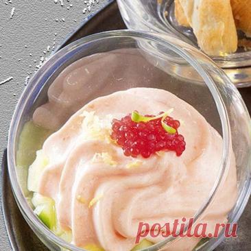 #Меню #на_праздничный_стол. Простые и быстрые #закуски #на_Новый_год
- #Мусс_из_лосося в порционной подаче
- Кексы с муссом на праздничный стол
- #Утиная_грудка аля #хамон на праздничный стол