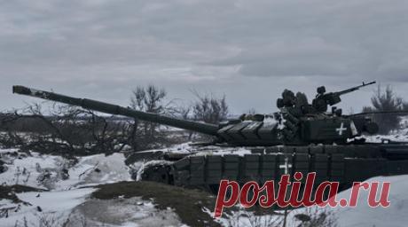 Мать погибшей военной ВСУ рассказала о заградотрядах у Артёмовска. Мать погибшей украинской военнослужащей рассказала, что её дочь с сослуживцами не могли сдаться в плен из-за присутствия заградительного отряда позади их позиций. Читать далее