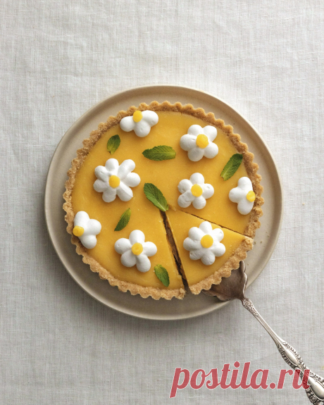 Zitronentarte-Rezept: Schnell, einfach und ohne Backen | AD Magazin