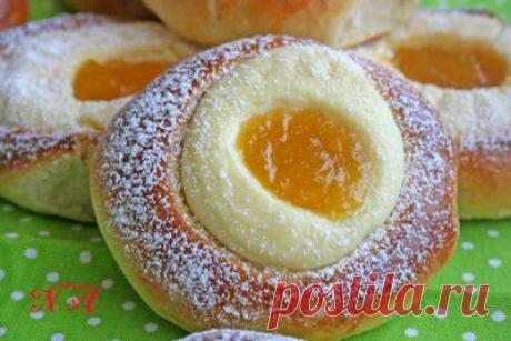 Ватрушки с тройной или двойной начинками : Выпечка сладкая