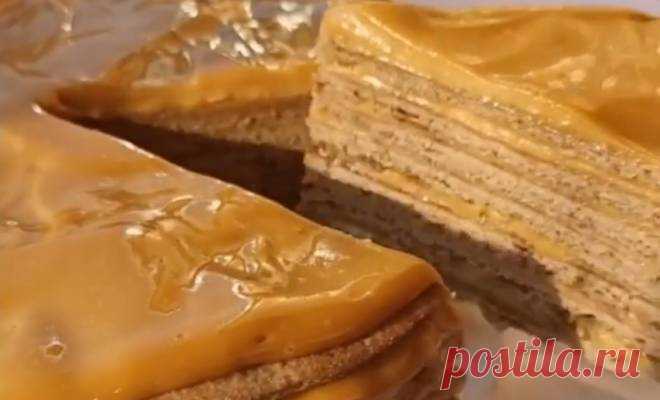 Торт сметанник на сковороде с вареной сгущенкой и сметаной простой рецепт пошаговый Как приготовить нежный Торт сметанник на сковороде с вареной сгущенкой и сметаной рецепт простой. Придумала сама 🤪 шоколадный да ещё и с кремом с варёной сгущенкой 🤤🤤 Сметана-360гр. Сахар-150гр. Соль-0,5 ч. л. Яйца-2шт. Какао-30гр. Разрыхлитель 1пак(10гр) Мука-600гр. для крема: Варёная сгущёнка-