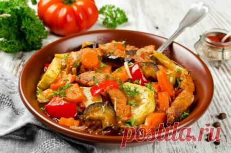 Аджаб сандал с мясом: вкусный рецепт от Шефмаркет Аджаб сандал с мясом - блюдо кавказской кухни, которое легко готовится в домашних условиях.