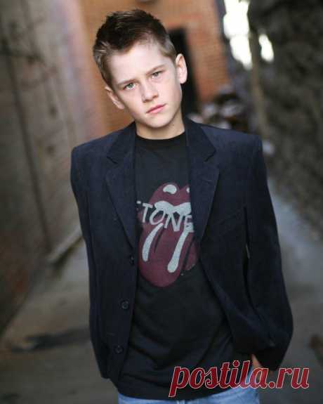 Luke Benward