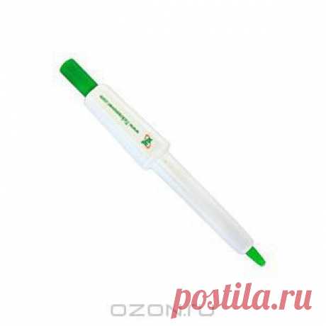 Поверхность хоботка клеща снабжена зубцами, направленными к задней части клеща. Если просто пытаться вытянуть присосавшегося клеща, то хоботок за счет зубцов (по принципу рыболовного крючка) прочно застрянет в коже, что может вызвать его отрыв от тела клеща. Не полностью удаленный хоботок может стать причиной боли и воспаления, а также увеличивает риск заражения. 

Для удаления клеща используйте устройство &quot;Trix&quot;. Оно поможет вам безболезненно избавиться от клеща.